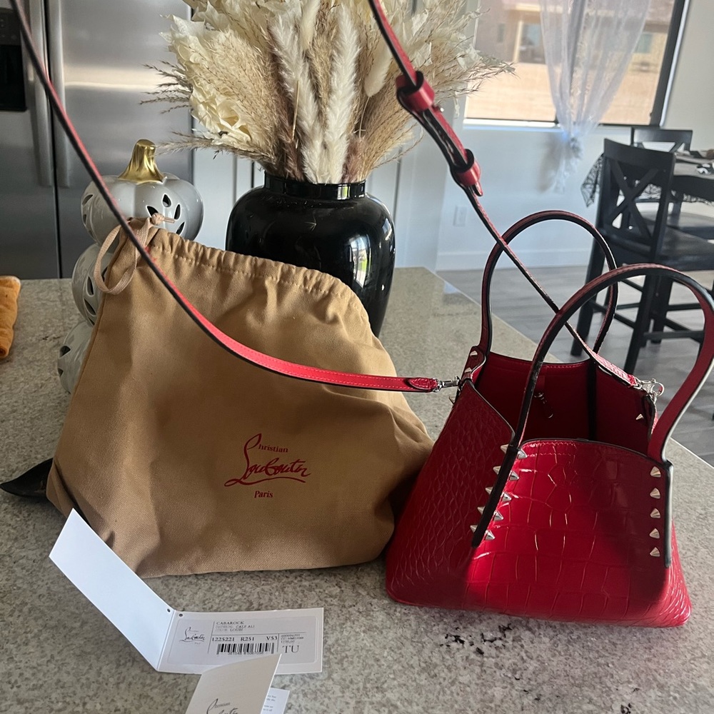 Crossbody Christian Louboutin Red Removable straps.